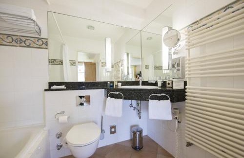 Radolfzell am Bodensee Hotel | ArtVilla am See - offen März bis Ende Oktober