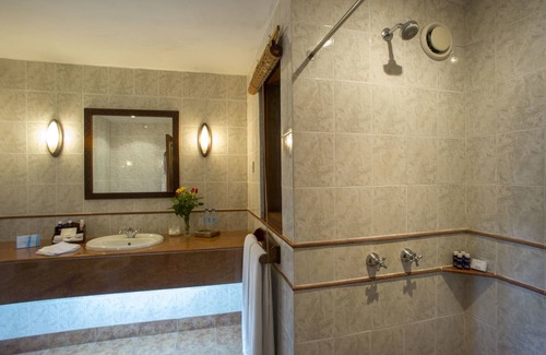 Arusha Hotel | Arusha Serena Hotel