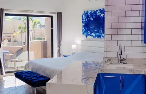 Marina Apartment | As Seen On HGTV - The Best kept secret in Cabo Marina