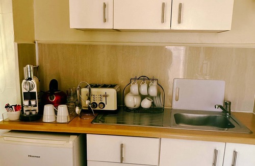 Fresnaye Bed & Breakfast | Ashby Manor Guest House