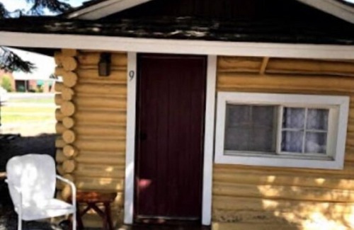 Ashton House | Ashton Log Cabin #1