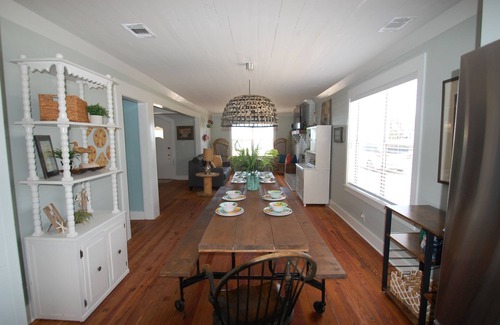 Port St. Joe Cottage | Ask about snowbird specials at Casa Amarilla! Oceanview & steps to St Joe Beach