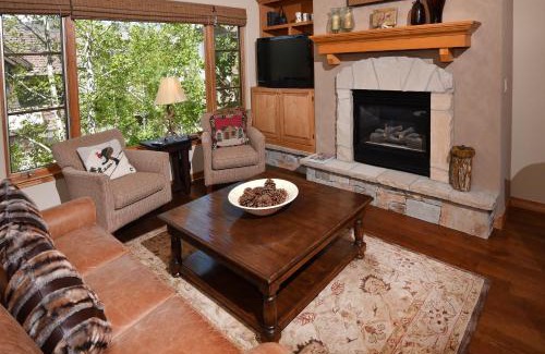 Edwards Apartment | Aspenwood Lodge #304 Condo