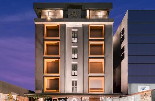 Bangkok Central Business District Hotel | Aspira Parc Sukhumvit 22