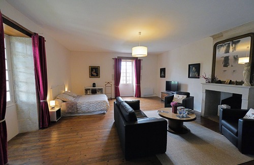 Azay-le-Brule House | Association Le prieuré Saint Barthélémy