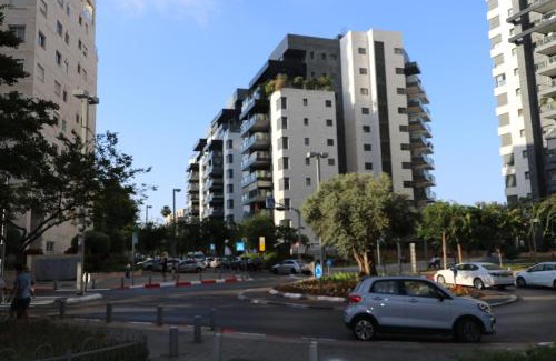 Tel Aviv Apartment | Assuta family