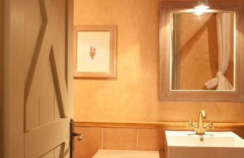 Papigo Villa | Astra Inn