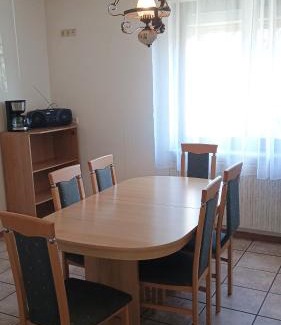 Trubenhausen Apartment | ASX Tr1 Monteurzimmer -Ferienzimmer