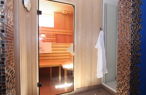 Fusch an der Grossglocknerstrasse Ski Chalet | Detached luxury chalet in Fusch on Grossglocknerstrasse with sauna