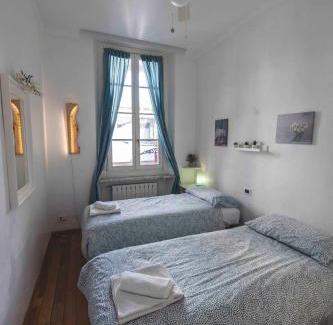 Vanchiglietta Apartment | AT Home 128 : little garden in the city