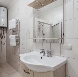 Arcadia Apartment | At Home Apartment