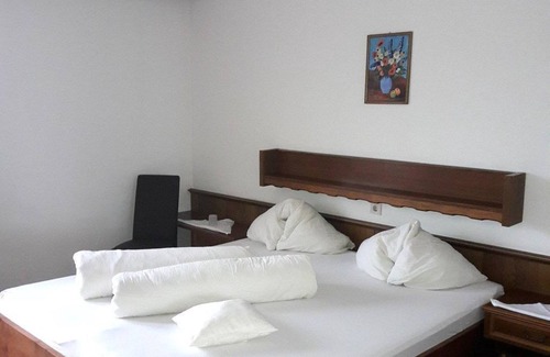 Saalfelden am Steinernen Meer House | Double room with shower, WC - Gasthof Oberbiberg