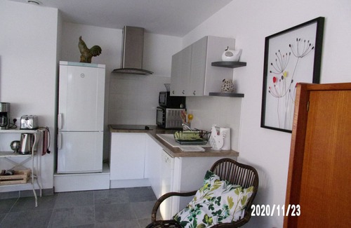 Villenave-d'Ornon House | At the foot of the streetcar warm house with garden for 2/3 p