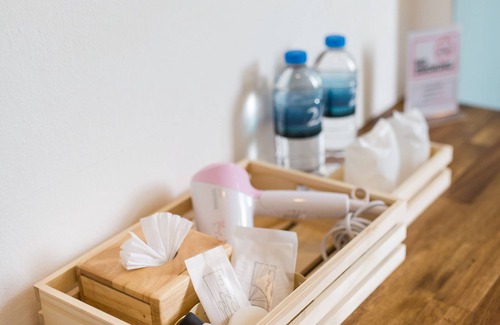 Wat Ket Hotel | At the train