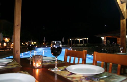 Embonas Apartment | Ataviros Hotel