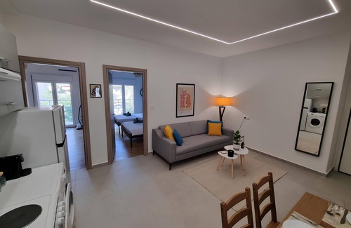 Ano Patisia Apartment | Athens 62sqm Family & Couples Apt with Balcony –Quiet & Stylish Stay near Center