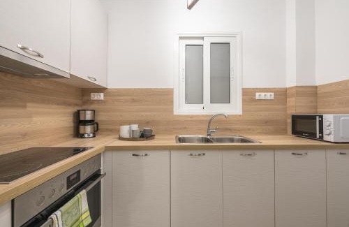 Ampelokipoi Apartment | Athens Bright Suite by CloudKeys
