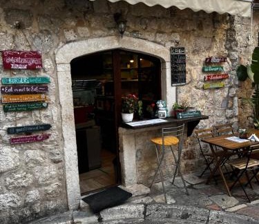 Kotor Old Town House | Athos Guesthouse