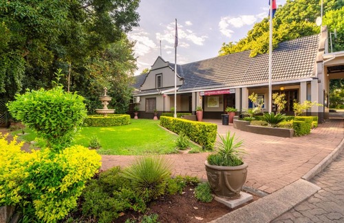 Buffelspoort Resort | ATKV Buffelspoort