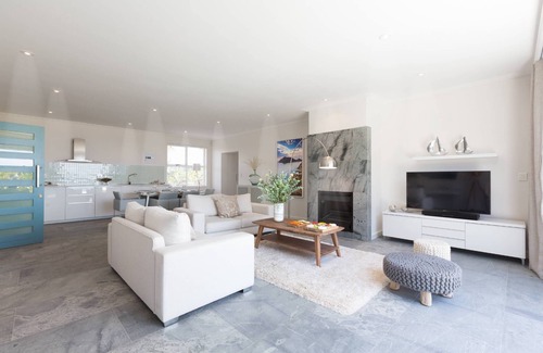 Sunset Beach Apartment | Atlantic Palms - Sea View Two-Bedroom Apartment