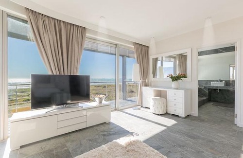 Sunset Beach Apartment | Atlantic Palms