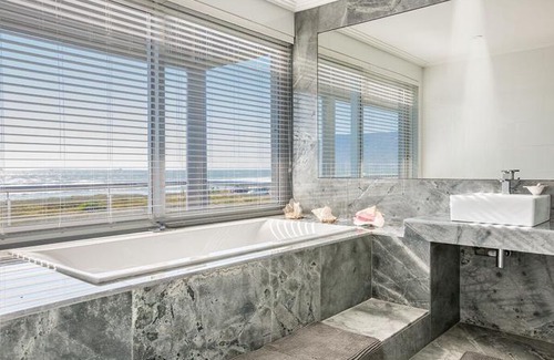 Sunset Beach Apartment | Atlantic Palms