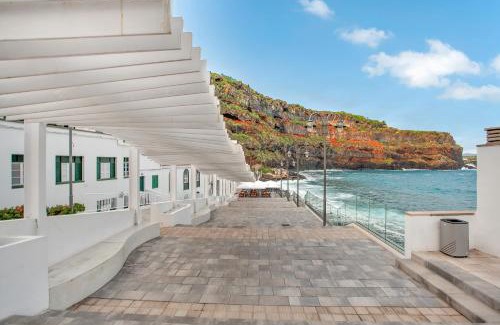 Icod de los Vinos Apartment | Atlantic Retreat