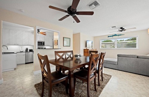 Palm Beach Gardens House | Atlantic Social Retreat - 4BR House Close to Beach and I-95