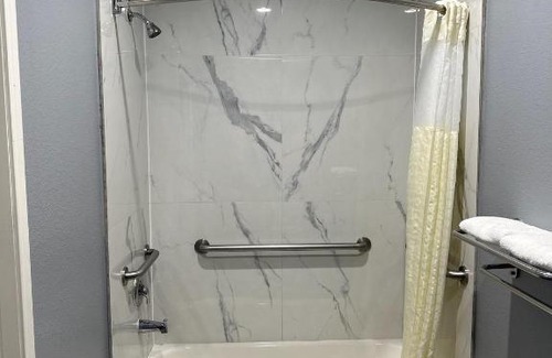 Houston Hotel | Atlantis Inn Suites