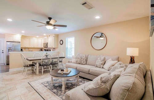 Florida Panhandle House | Atlas Townhome~peaceful~Beaches~Milton Fl