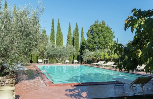 Castelnuovo di Val di Cecina House | Atmospheric apartment in authentic house near beautiful Sasso Pisano