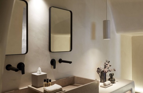 Imerovigli Hotel | Atoles Retreat