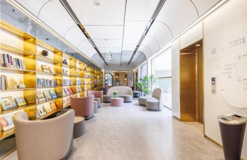 Qingpu Hotel | Atour Light Hotel Zhuguang Road Hongqiao National Exhibition and Convention Center