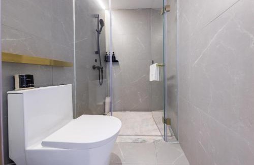 Qingpu Hotel | Atour Light Hotel Zhuguang Road Hongqiao National Exhibition and Convention Center