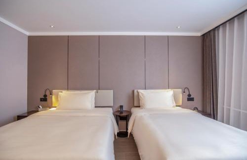 Shahekou Hotel | Atour X Hotel Dalian Xinghai Square Xi'an Road
