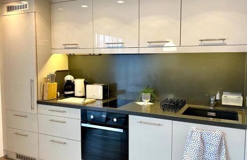 Heviz Apartment | Atrium Apartman Hévíz mit Panoramaterrasse und Tiefgarage