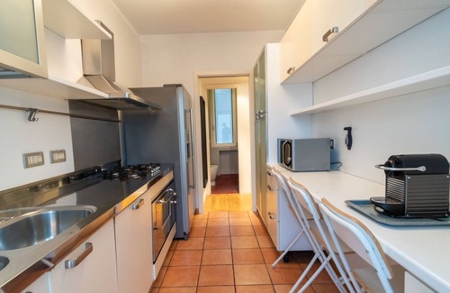 Universita Apartment | Attic With Terrace and Jacuzzi - Luxury Apartment