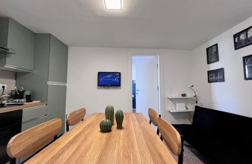 Municipio 2 Apartment | Attico 21 - 4