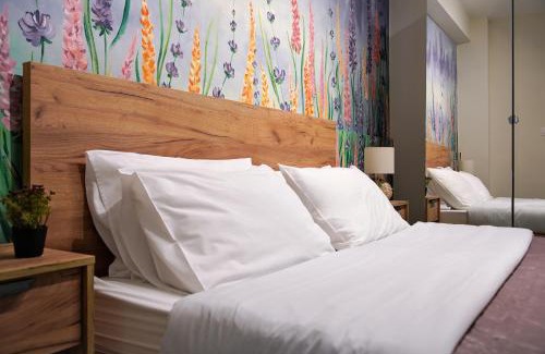 Agios Panteleimonas Apartment | Attiki Sunshine Apartment With Terrace VIPGreece