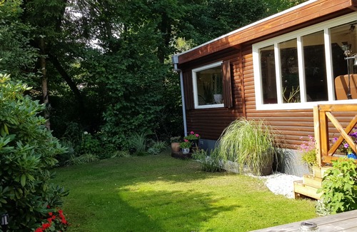 Wolfheze Ski Chalet | Attractive chalet with garden and terrace. Located on the edge of the Veluwe, near Arnhem.