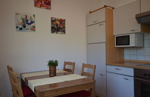 Bremm House | Attractive holiday home in Bremm with garden