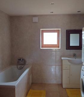 Villeneuve d'Aveyron House | Atypique maison de charme