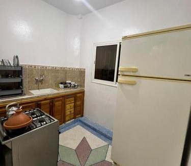 Khenifra Apartment | Au centre de la ville pour les familles seulement