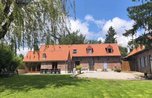 Saint-Jans-Cappel Cottage | Au coin du loup, Flemish bed and breakfast on the Franco-Belgian border, in the heart of the mountains