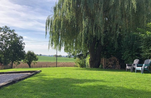 Saint-Jans-Cappel Cottage | Au coin du loup, Flemish bed and breakfast on the Franco-Belgian border, in the heart of the mountains