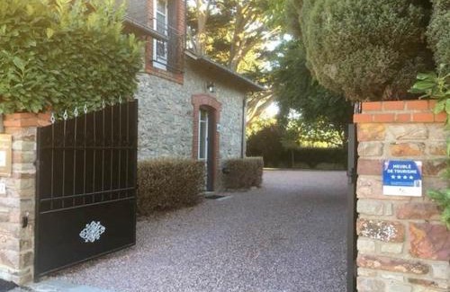 Bain-de-Bretagne House | Au domaine des anges, 3 gîtes luxueux avec Jacuzzi privatif, sauna, mini-piscine, piscine extérieure chauffée en saison