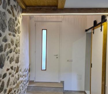 Engollon House | Au petit nid