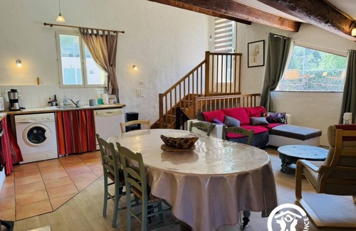 Padern House | Au Pied du Château - PADERN