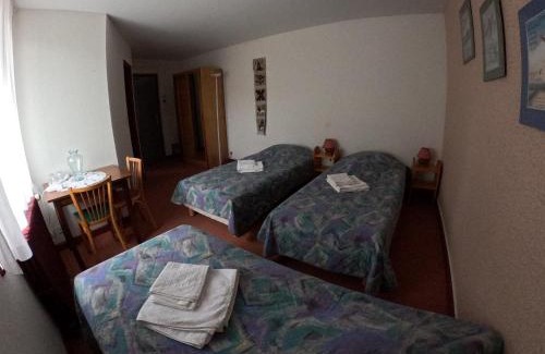 Barjac House | Au Pont de la Ginéze