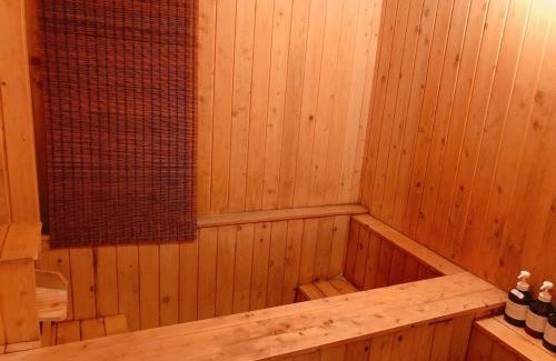 Oishi Hotel | Auberge Mermaid